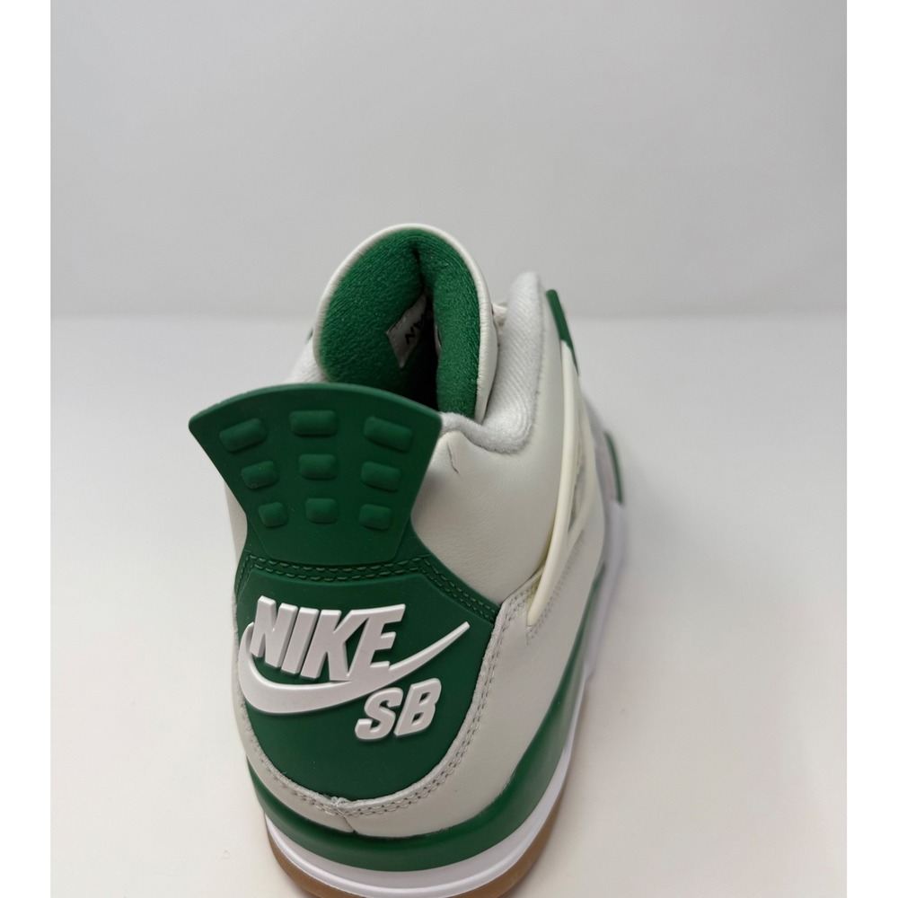 Jordan 4 Retro SB Pine Green Size 9 - Picture 11 of 12